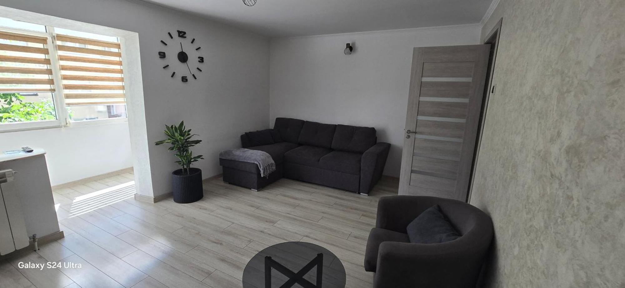 Ilona Apartament 3 Camere Ramnicu Valcea Ngoại thất bức ảnh